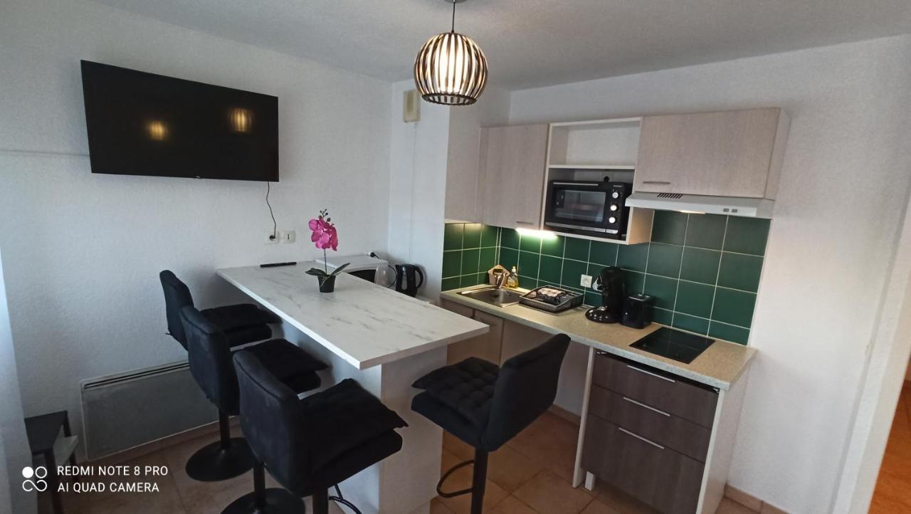 Appartement Face A La Gare Аннемас Экстерьер фото